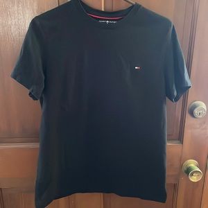 Men’s medium black Tommy Hilfiger short sleeve t shirt